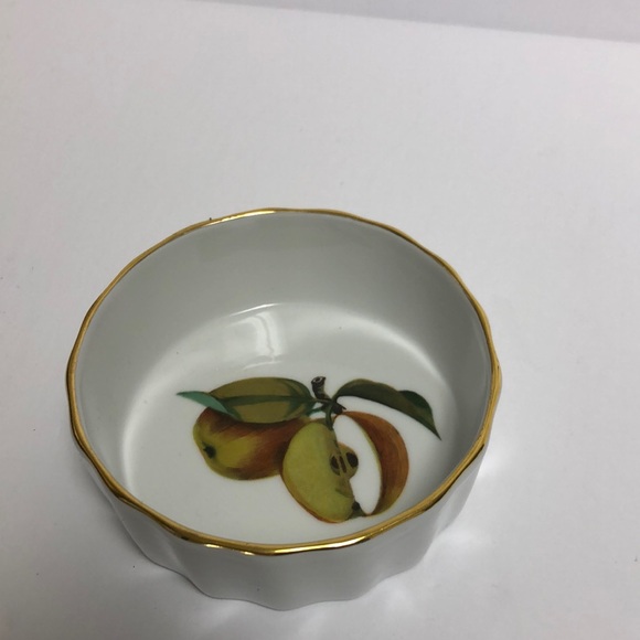 Vintage Royal Worcester Quiche Dish in Evesham Gold Pattern - Picture 2 of 6